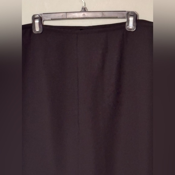 Jones Studio Elegant Black Pencil Skirt - Picture 2 of 6